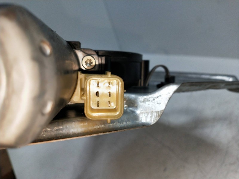 Recambio de elevalunas delantero derecho para land rover range rover (lp) dt (100kw) referencia OEM IAM   5P