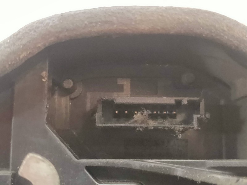 Recambio de motor cierre centralizado delantero izquierdo para bmw x5 (e70) 3.0d referencia OEM IAM 7202143  