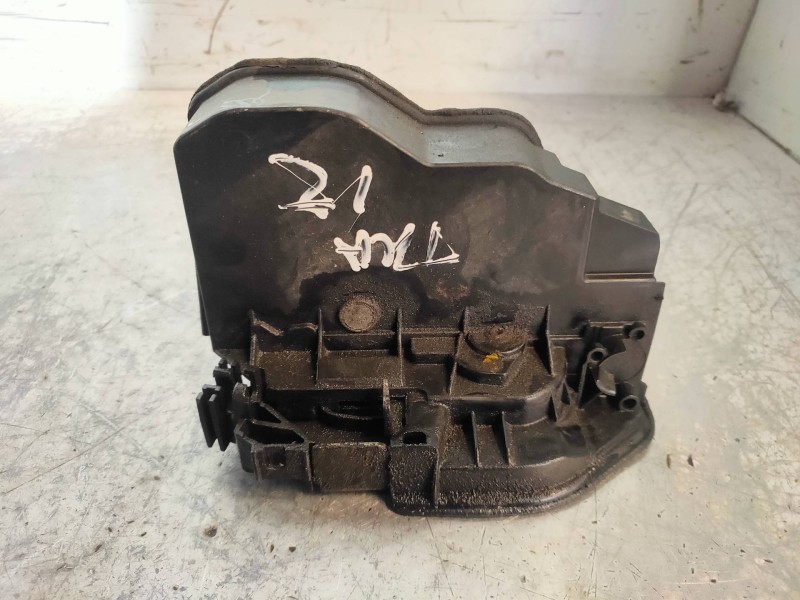 Recambio de motor cierre centralizado trasero izquierdo para bmw x5 (e70) 3.0d referencia OEM IAM 7202147  