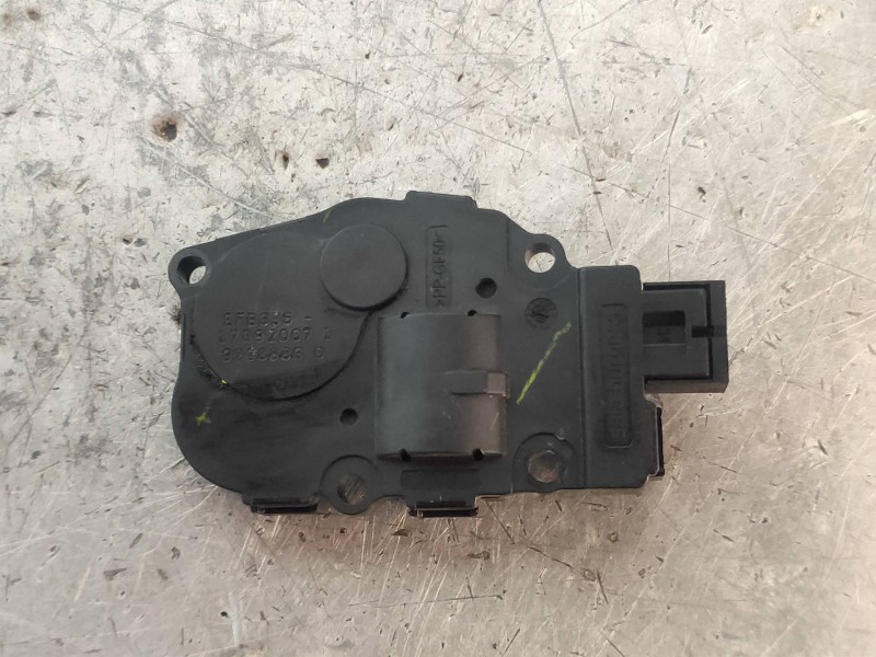 Recambio de motor apertura trampillas climatizador para bmw x5 (e70) 3.0d referencia OEM IAM 9298886  