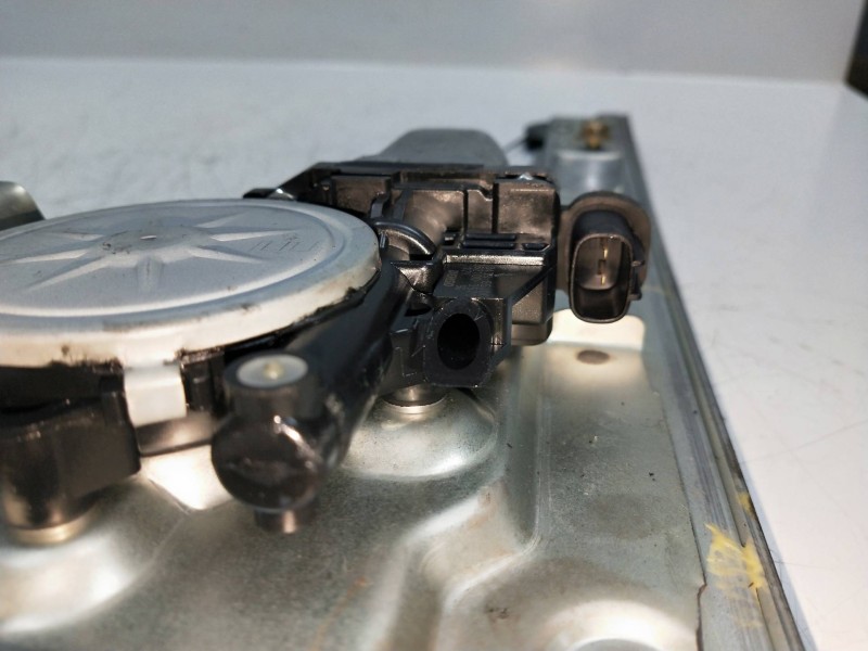 Recambio de elevalunas delantero derecho para suzuki grand vitara jb (jt) 1.9 ddis turbodiesel referencia OEM IAM   5P