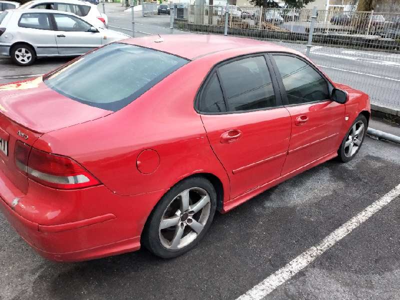 saab 9-3 berlina del año 2006
