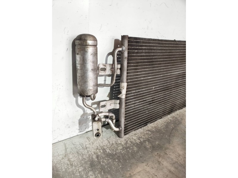 Recambio de condensador / radiador aire acondicionado para opel meriva cosmo referencia OEM IAM 52400774  