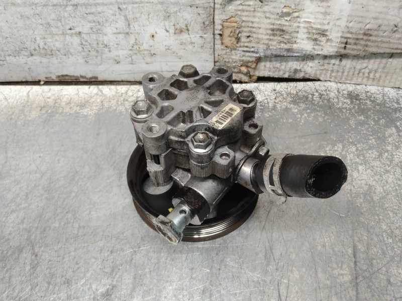 Recambio de bomba direccion para opel insignia berlina cosmo referencia OEM IAM 13273784  