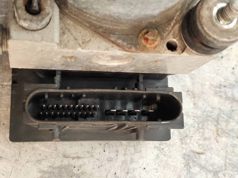 Recambio de abs para opel meriva cosmo referencia OEM IAM 0265231583 0265800443 13182319 BOSCH