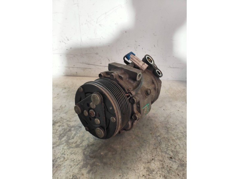 Recambio de compresor aire acondicionado para opel meriva cosmo referencia OEM IAM SD6V121429F 24421642 SANDEN