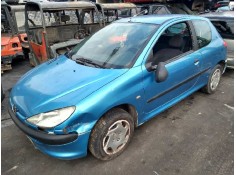 peugeot 206 berlina del año 2000