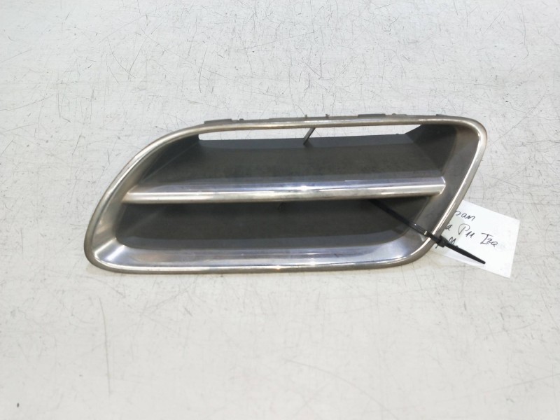 Recambio de rejilla delantera para nissan primera berlina (p11) 1.6 16v cat referencia OEM IAM   