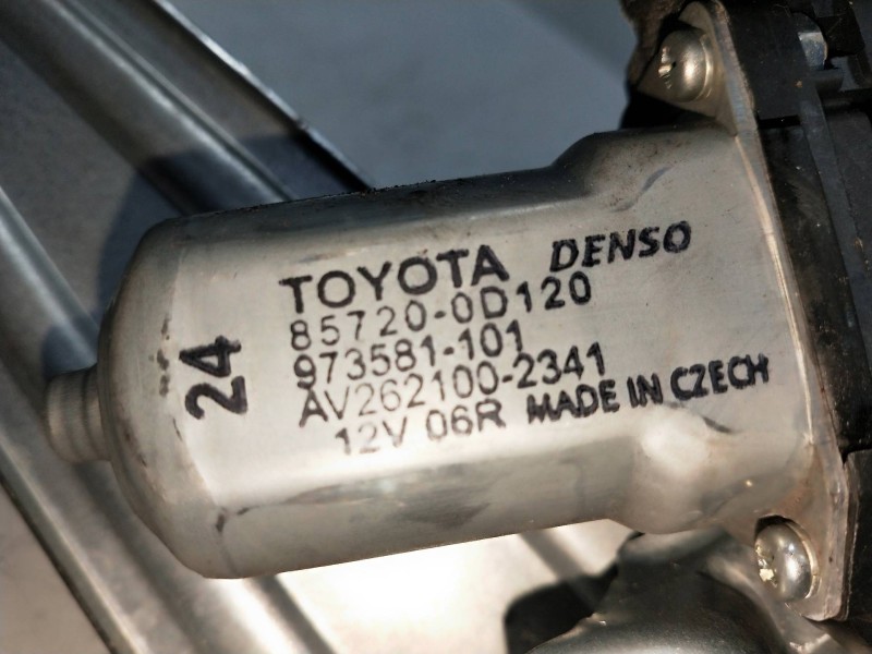 Recambio de elevalunas trasero derecho para toyota auris 1.4 turbodiesel cat referencia OEM IAM 857200D120 973581101 5P