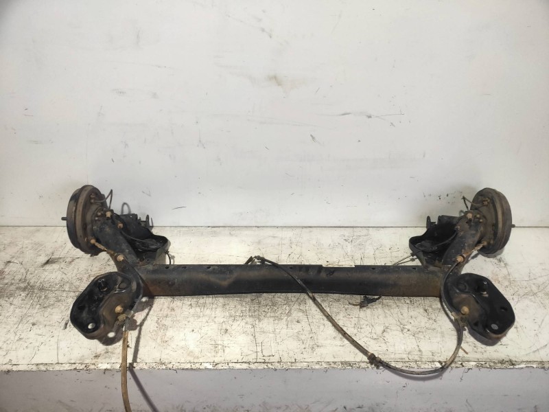 Recambio de puente trasero para ford fiesta (cb1) titanium referencia OEM IAM   TAMBOR / ABS