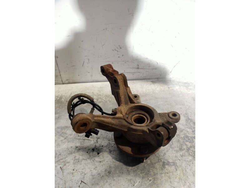 Recambio de mangueta delantera izquierda para ford fiesta (cb1) titanium referencia OEM IAM   