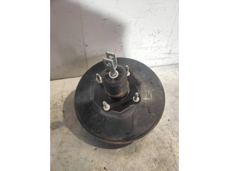 Recambio de servofreno para ford fiesta (cb1) titanium referencia OEM IAM 0204717976 8V512B195NB 24217A2193 BOSCH