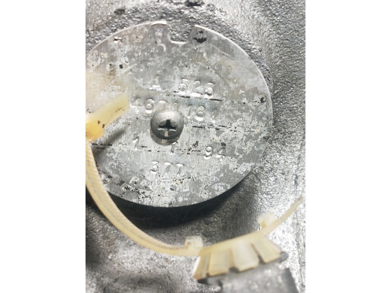 Recambio de caja cambios para chrysler voyager (es) 2.5 cat referencia OEM IAM A523 4670181 377