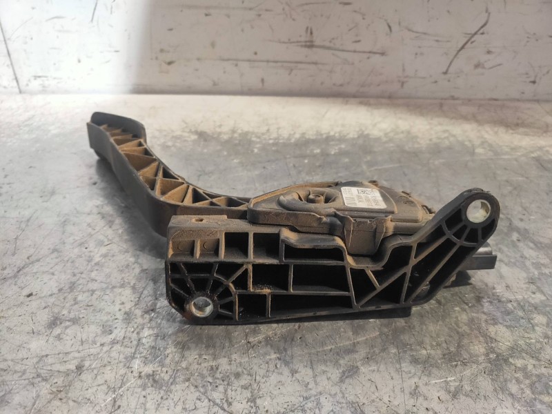 Recambio de potenciometro pedal para ford fiesta (cb1) titanium referencia OEM IAM 8V219F836AB 6PV00951720 