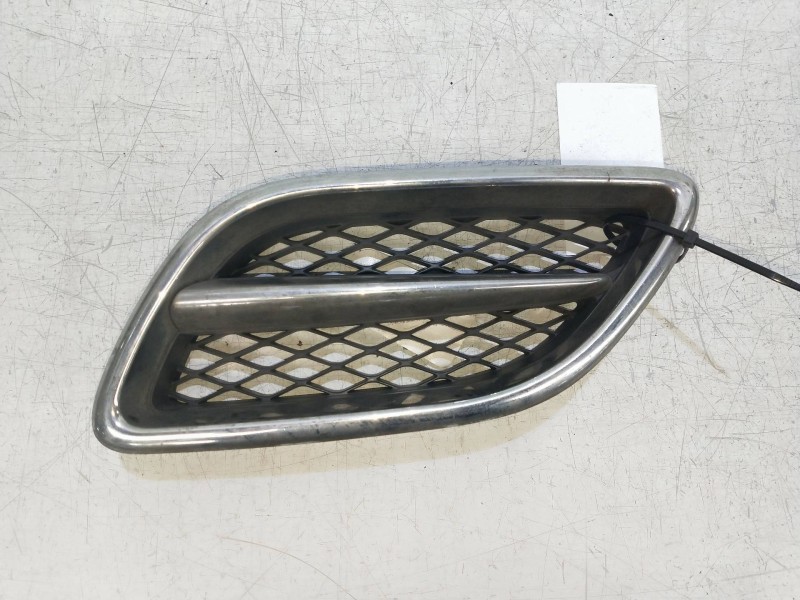 Recambio de rejilla delantera para nissan primera berlina (p11) competence referencia OEM IAM   