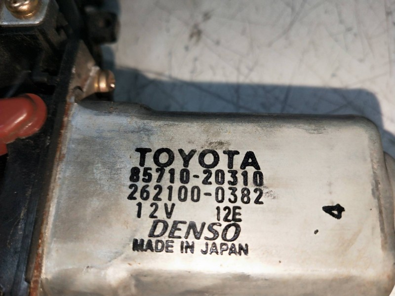 Recambio de elevalunas delantero derecho para toyota celica (t23) 1.8 16v cat referencia OEM IAM 8571020310 2621000382 3P