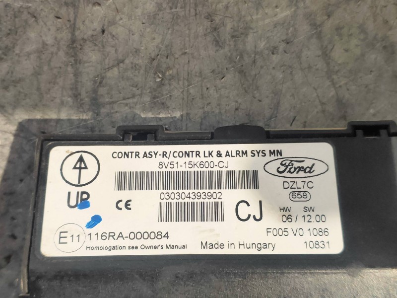 Recambio de modulo electronico para ford fiesta (cb1) titanium referencia OEM IAM 8V5115K600CJ 030304393902 