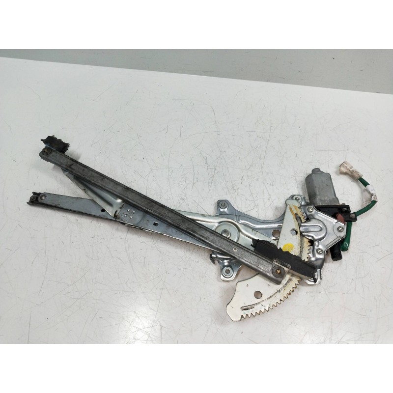 Recambio de elevalunas delantero derecho para toyota corolla (e11) 1.6 16v referencia OEM IAM 8571012220 0621008990 3P