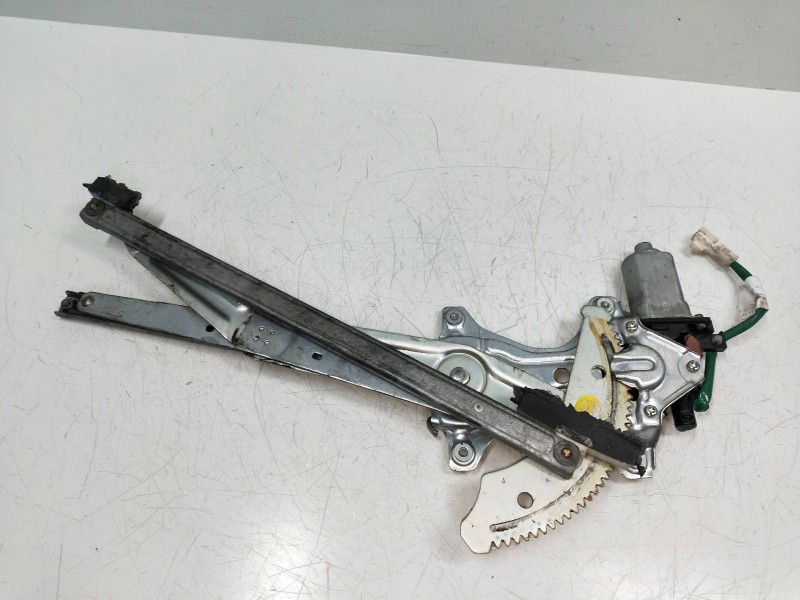 Recambio de elevalunas delantero derecho para toyota corolla (e11) 1.6 16v referencia OEM IAM 8571012220 0621008990 3P