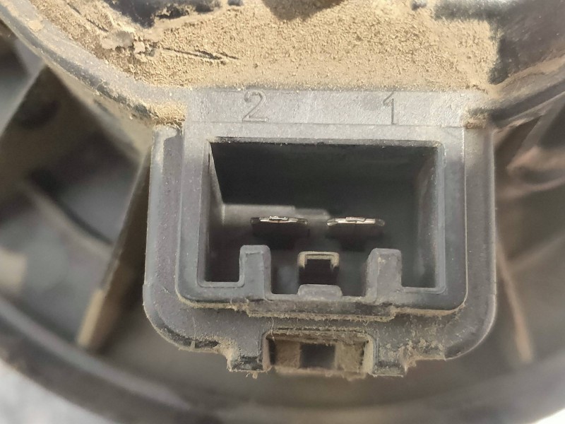 Recambio de motor calefaccion para ford fiesta (cb1) titanium referencia OEM IAM 0130115551 VP8E2H18456AA 3137231000 BOSCH