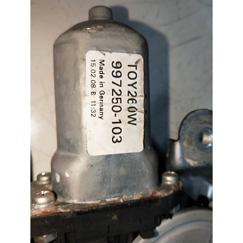 Recambio de elevalunas delantero derecho para toyota corolla verso (r1) 2.2 turbodiesel cat referencia OEM IAM 997250103  5P