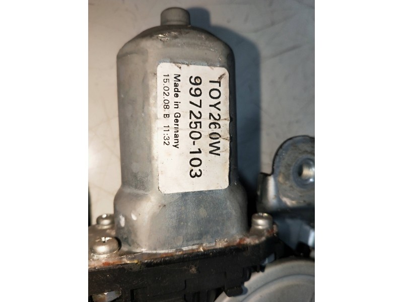 Recambio de elevalunas delantero derecho para toyota corolla verso (r1) 2.2 turbodiesel cat referencia OEM IAM 997250103  5P