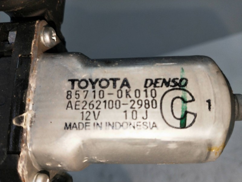 Recambio de elevalunas delantero derecho para toyota hilux (kun) 3.0 turbodiesel referencia OEM IAM 857100K010 2621002980 4P