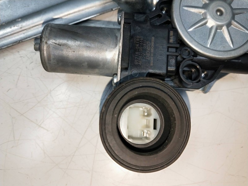 Recambio de elevalunas trasero izquierdo para toyota hilux gx doble cabina (4p) referencia OEM IAM 857100K180 2621006161 4P