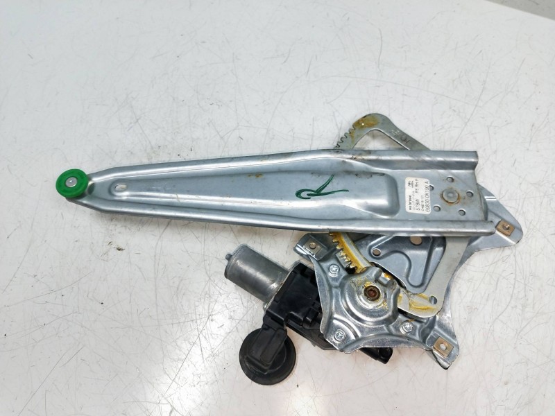Recambio de elevalunas trasero derecho para toyota hilux gx doble cabina (4p) referencia OEM IAM 857200K180 2621006171 4P