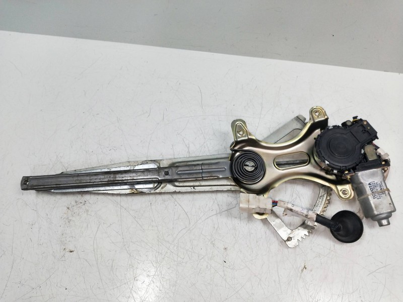 Recambio de elevalunas delantero derecho para lexus gs300 (jzs160) básico referencia OEM IAM 8571030340 0620400240 4P