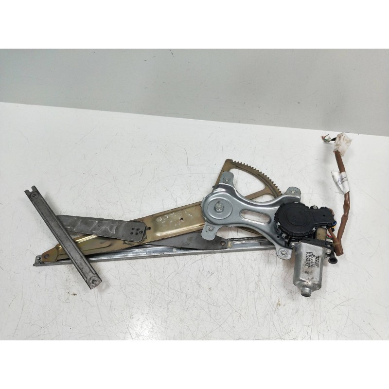 Recambio de elevalunas delantero izquierdo para lexus is200 (gxe10) 2.0 cat referencia OEM IAM 8571053020 0620400923 5P R