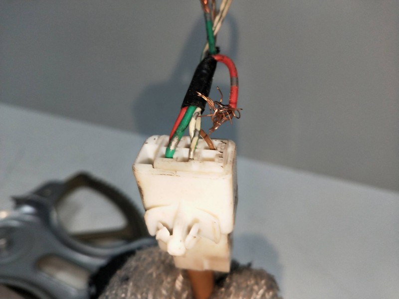 Recambio de elevalunas delantero izquierdo para lexus is200 (gxe10) 2.0 cat referencia OEM IAM 8571053020 0620400923 5P R