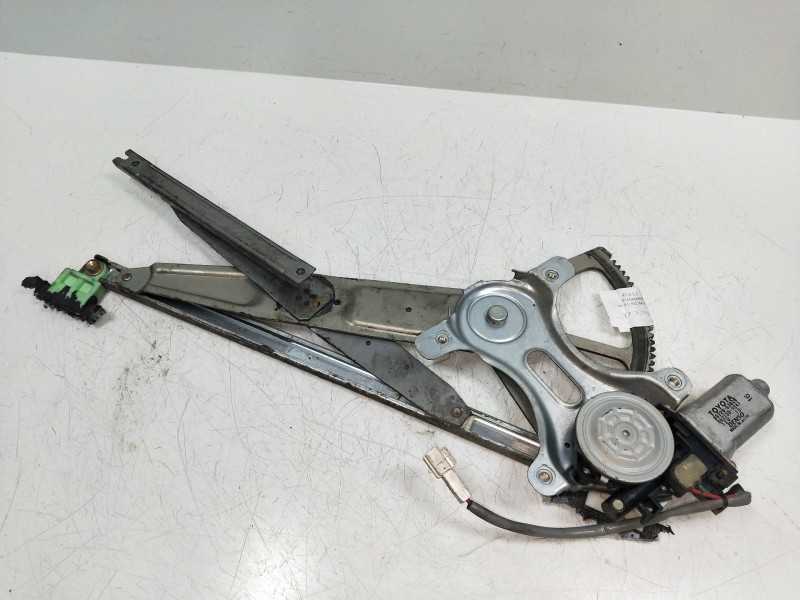 Recambio de elevalunas delantero derecho para lexus is200 (gxe10) 2.0 cat referencia OEM IAM 8572053020 0621009841 4P