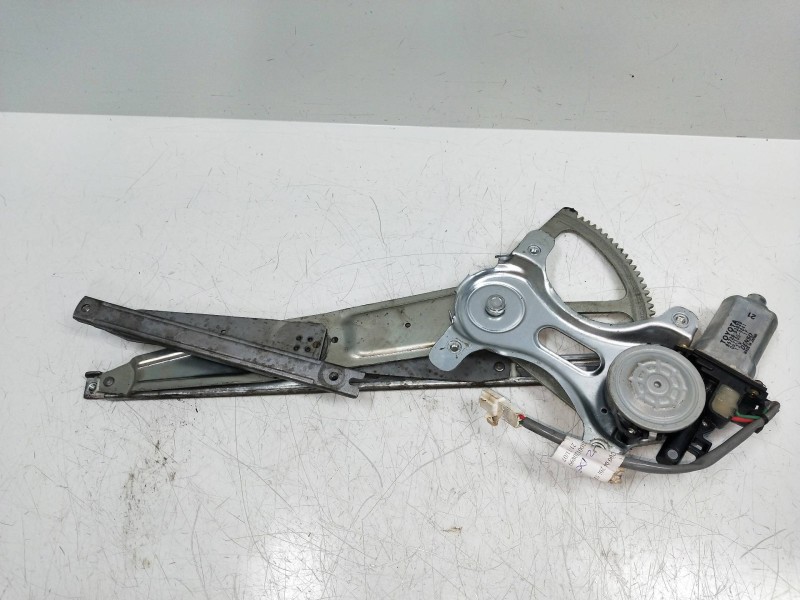 Recambio de elevalunas delantero derecho para lexus is200 (gxe10) 2.0 cat referencia OEM IAM 8572053020 0621009841 5P
