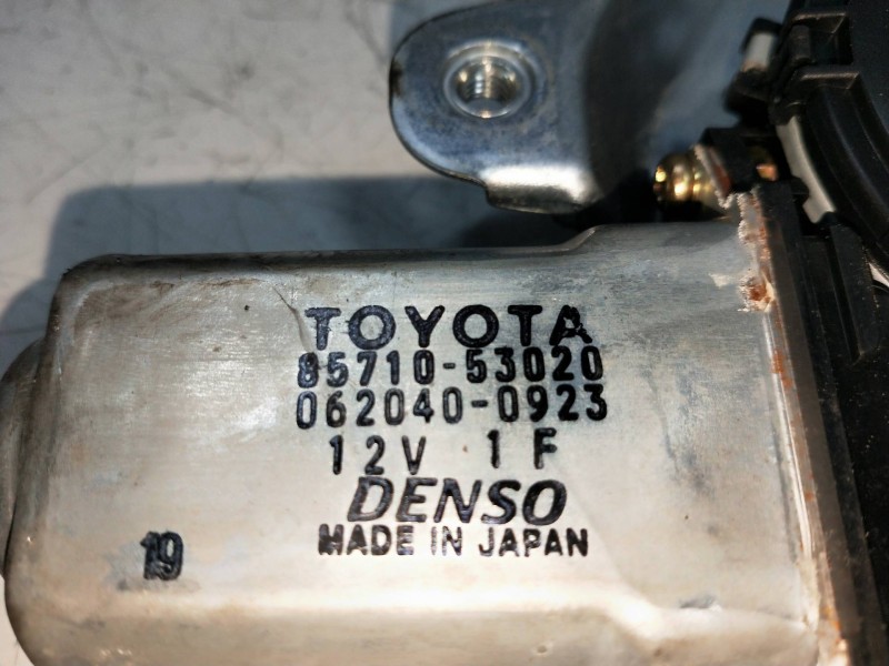 Recambio de elevalunas delantero izquierdo para lexus is200 (gxe10) 2.0 cat referencia OEM IAM 8571053020 0620400923 5P