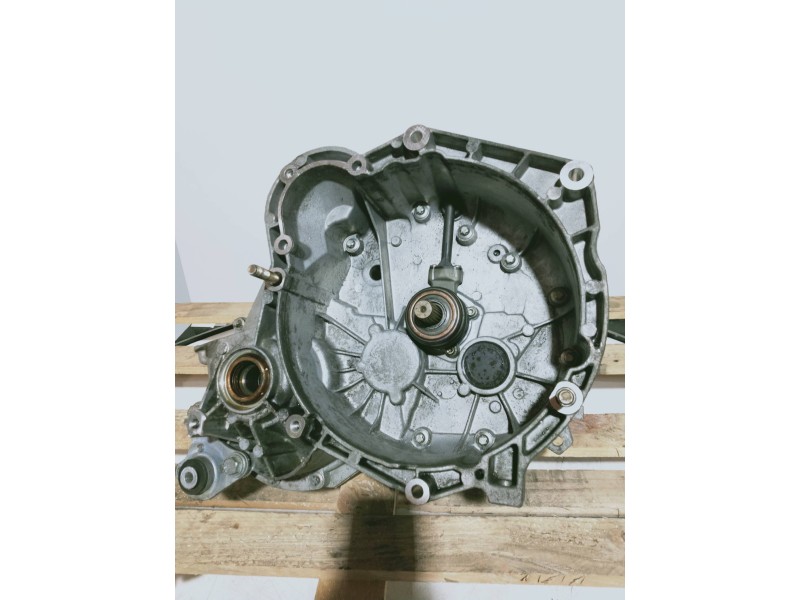 Recambio de caja cambios para fiat idea (135) 1.9 jtd cat referencia OEM IAM 281/05 14 042710377 