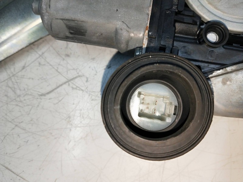 Recambio de elevalunas trasero izquierdo para lexus ct 200h referencia OEM IAM   5P