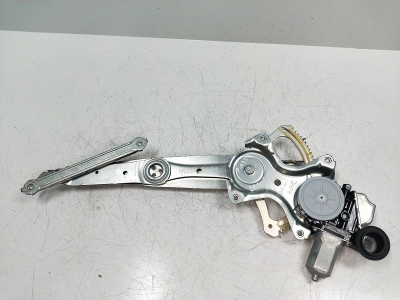 Recambio de elevalunas delantero derecho para lexus ct referencia OEM IAM   5P