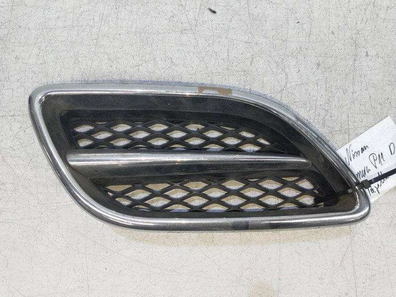 Recambio de rejilla delantera para nissan primera berlina (p11) 2.0 16v cat referencia OEM IAM   