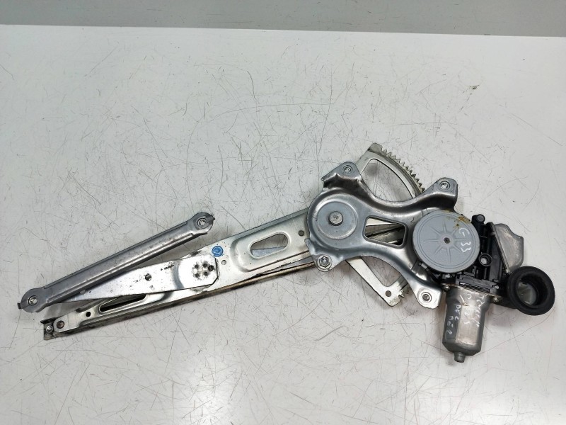 Recambio de elevalunas delantero derecho para toyota prius (nhw30) referencia OEM IAM   5P Recambio de elevalunas delantero derecho para toyota prius (nhw30) referencia OEM IAM   5P