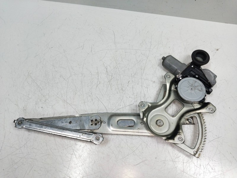 Recambio de elevalunas trasero izquierdo para toyota prius (nhw30) referencia OEM IAM   5P Recambio de elevalunas trasero izquierdo para toyota prius (nhw30) referencia OEM IAM   5P