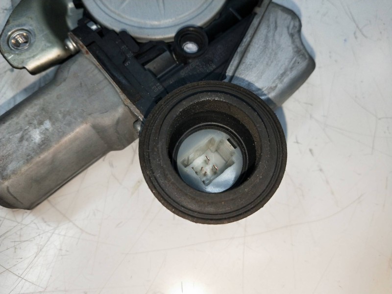 Recambio de elevalunas trasero derecho para toyota prius (nhw30) referencia OEM IAM   5P Recambio de elevalunas trasero derecho para toyota prius (nhw30) referencia OEM IAM   5P