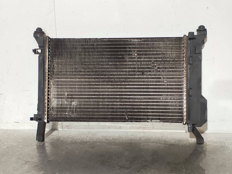 Recambio de radiador agua para mercedes clase b (w245) 170 (245.232) referencia OEM IAM A1695000303 A9187 
