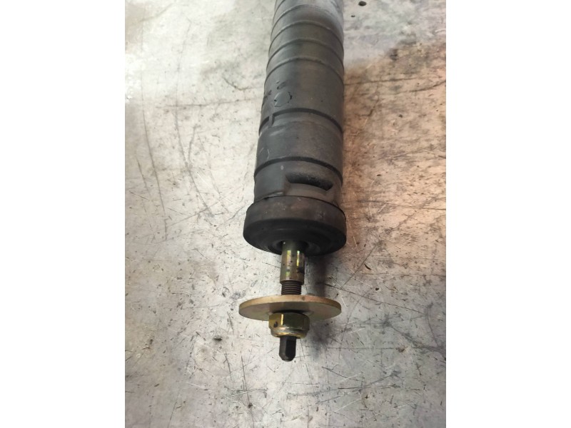 Recambio de amortiguador trasero izquierdo para mercedes clase b (w245) 170 (245.232) referencia OEM IAM A1693260700  
