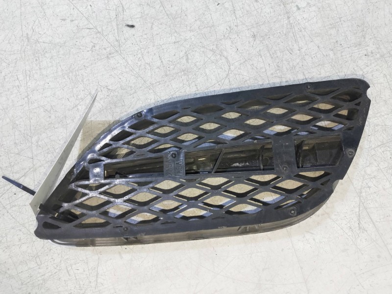 Recambio de rejilla delantera para nissan primera berlina (p11) 2.0 16v cat referencia OEM IAM   