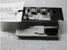 Recambio de pantalla multifuncion para renault megane ii berlina 5p confort authentique referencia OEM IAM 8200350498A 216759961 2