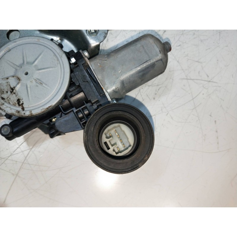 Recambio de elevalunas trasero derecho para toyota rav 4 (a3) 2.2 d-4d cat referencia OEM IAM   5P