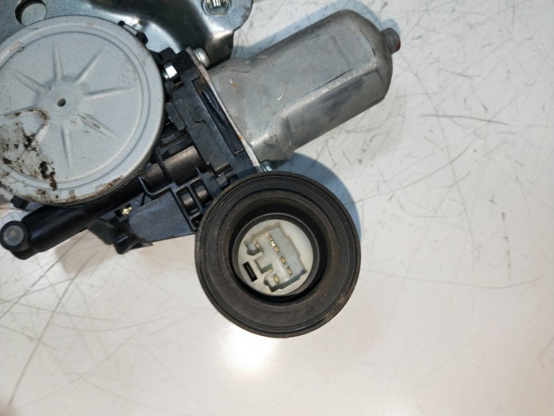 Recambio de elevalunas trasero derecho para toyota rav 4 (a3) 2.2 d-4d cat referencia OEM IAM   5P