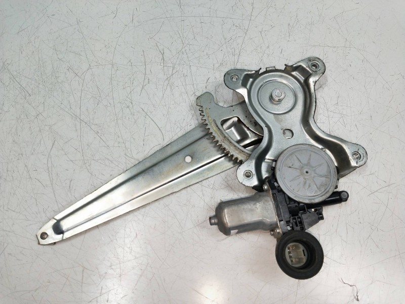 Recambio de elevalunas trasero izquierdo para toyota rav 4 (a3) 2.2 d-4d cat referencia OEM IAM   5P