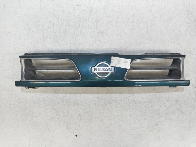 Recambio de rejilla delantera para nissan primera berl./familiar (p10/w10) 2.0 16v cat referencia OEM IAM   